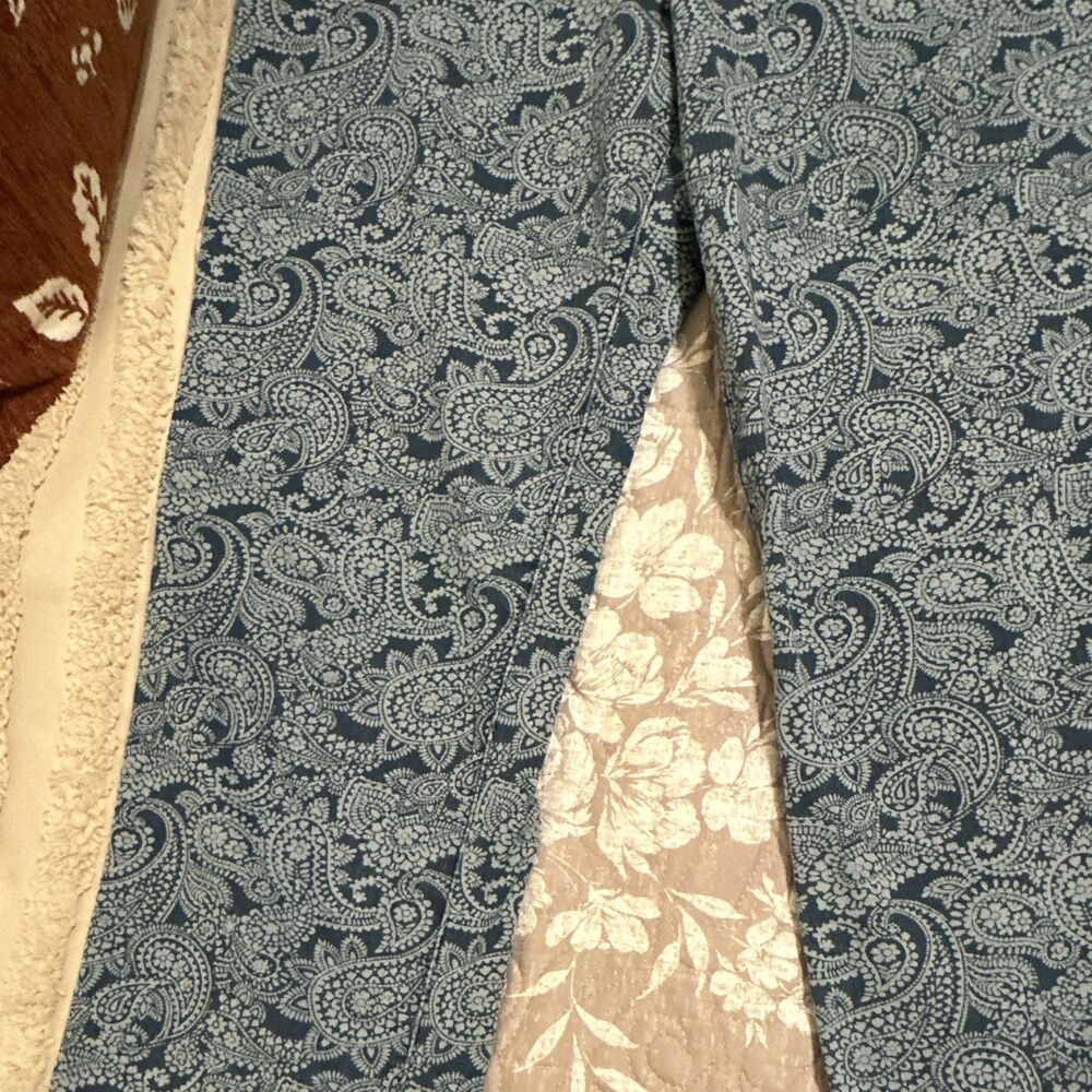 Charter Club Lexington Street Jean Size 8 Petite In A Paisley Denim Print